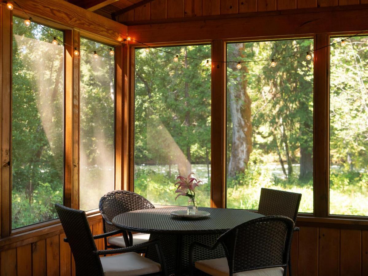 On The River Wooded Bliss Cabin Near Loloma McKenzie Bridge Eksteriør bilde
